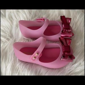 Pink mini Melissa size 7